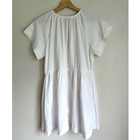 Universal Thread • Linen Short Sleeve Dress in White - Picture 5 of 6